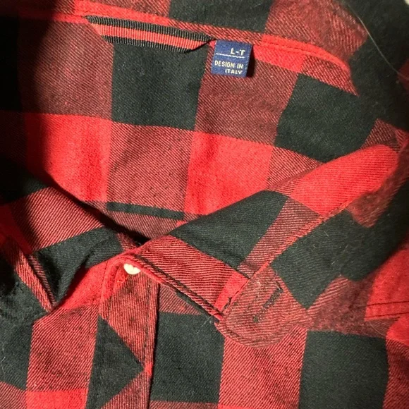 Red and black Buffalo checkered flannel - Picture 2 of 5